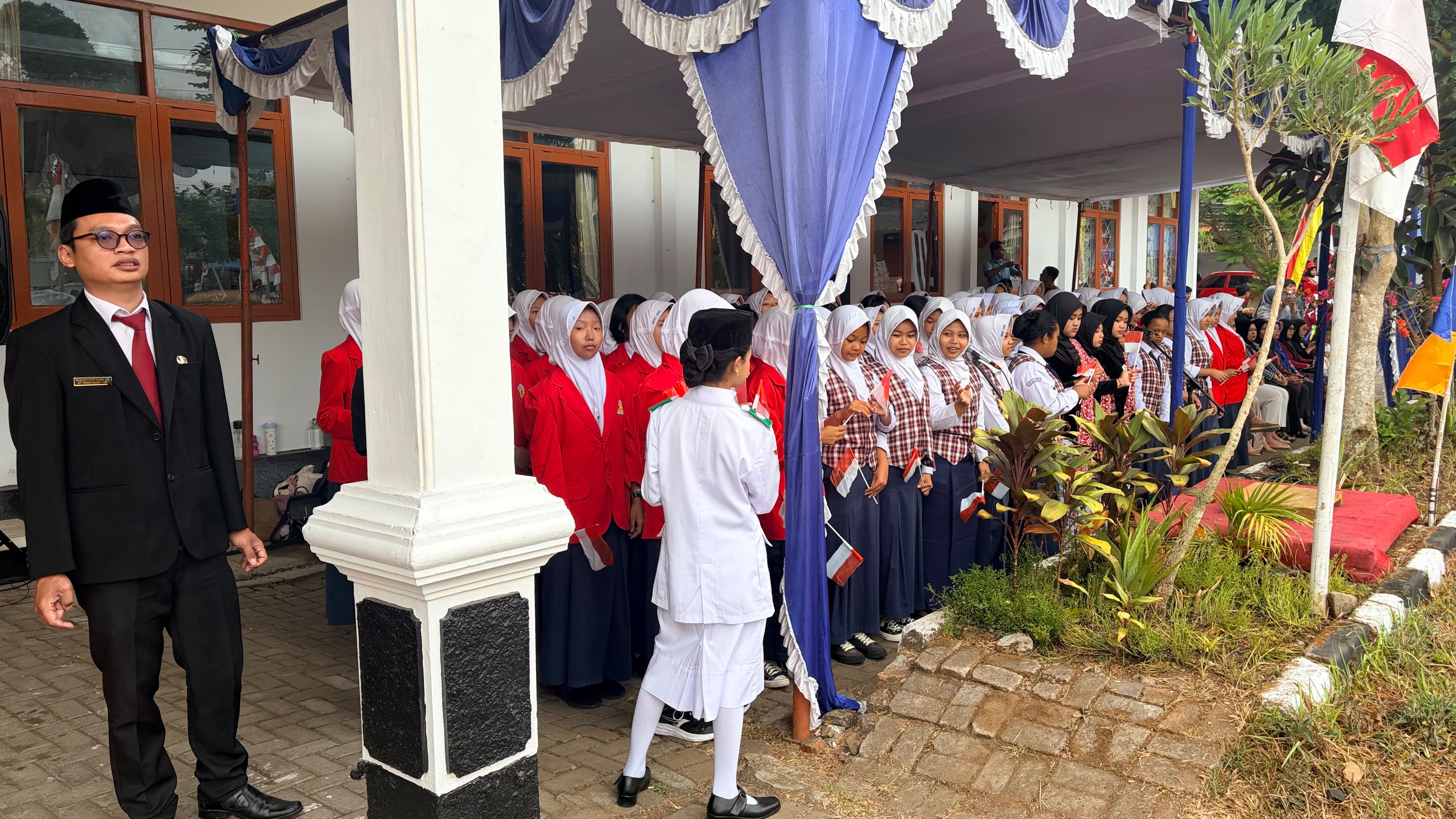 Gambar Berita